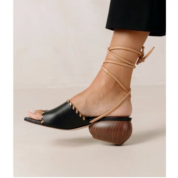 ✨ ALOHAS Black Kitty Leather Lace-Up Sandals - Size 38 (US 7) Sold Out! - Picture 3 of 15